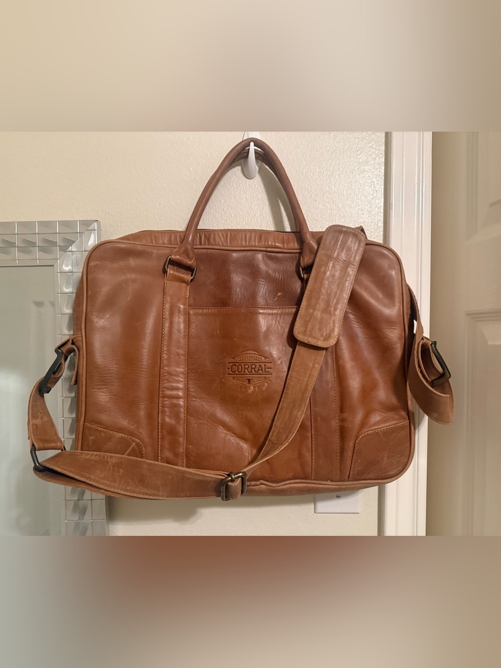Corral Boots Genuine Leather Laptop Briefcase W/ Detachable Shoulder Strap